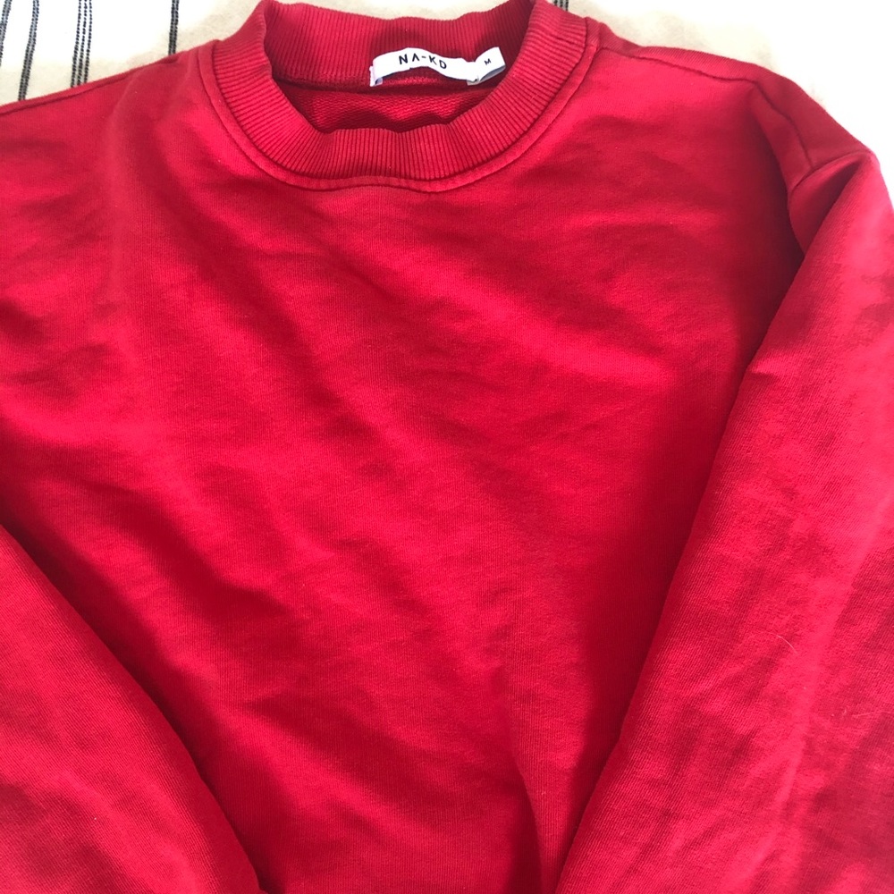 thrifted cropped pullover